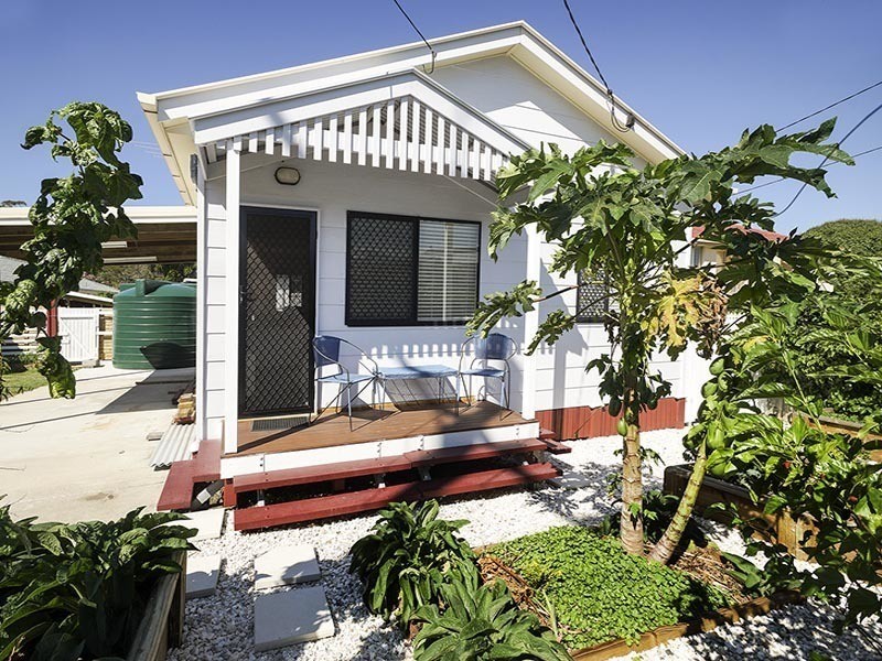 26 SILVYN ST, Redcliffe QLD 4020