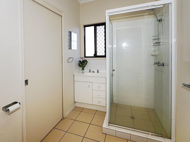 26 SILVYN ST, Redcliffe QLD 4020