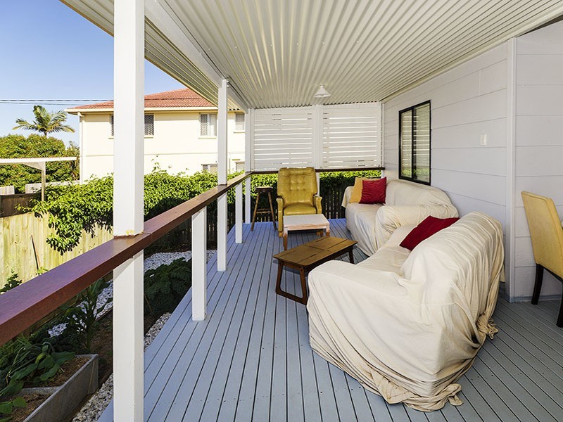 26 SILVYN ST, Redcliffe QLD 4020