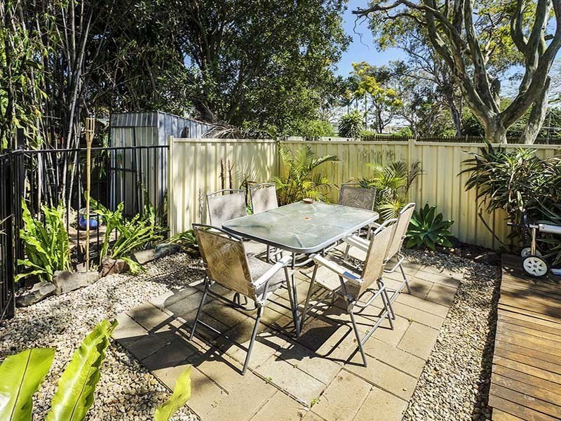 21 GERTRUDE ST, Redcliffe QLD 4020