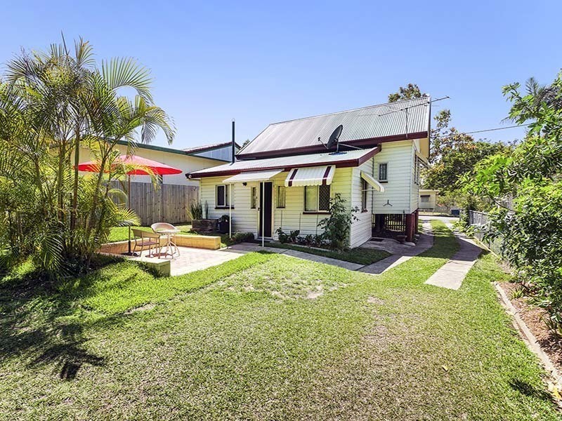 45 LAURA ST, Clontarf QLD 4019