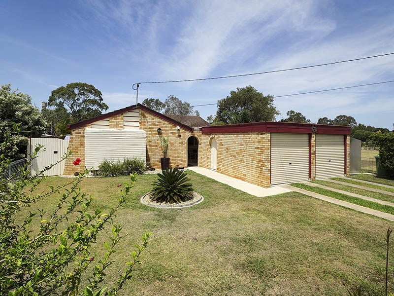 18 DUKE STREET, Clontarf QLD 4019