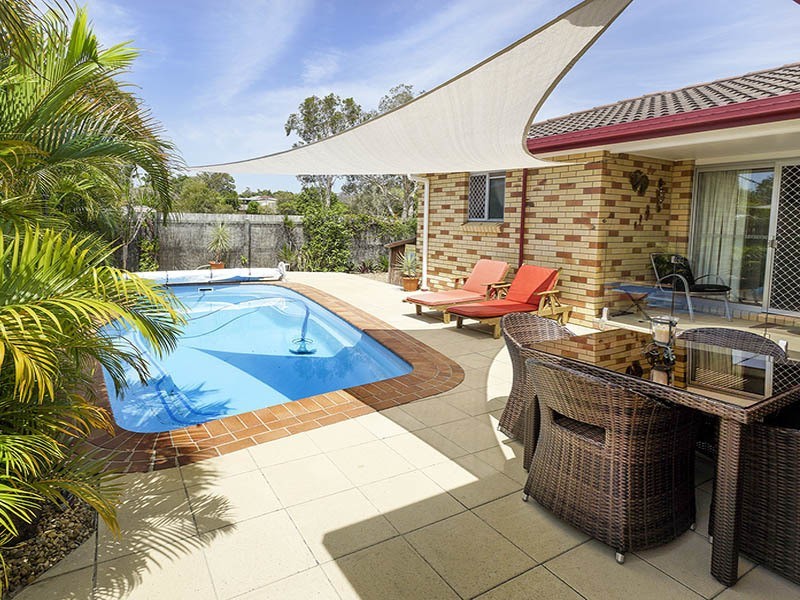 18 DUKE STREET, Clontarf QLD 4019