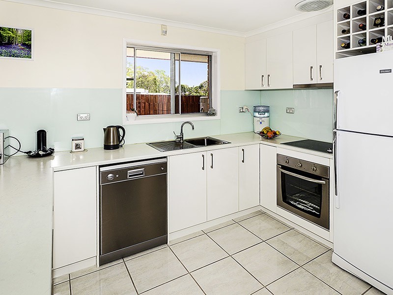 18 DUKE STREET, Clontarf QLD 4019