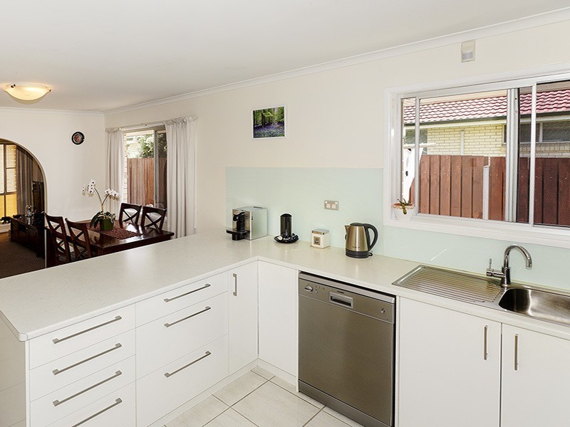 18 DUKE STREET, Clontarf QLD 4019