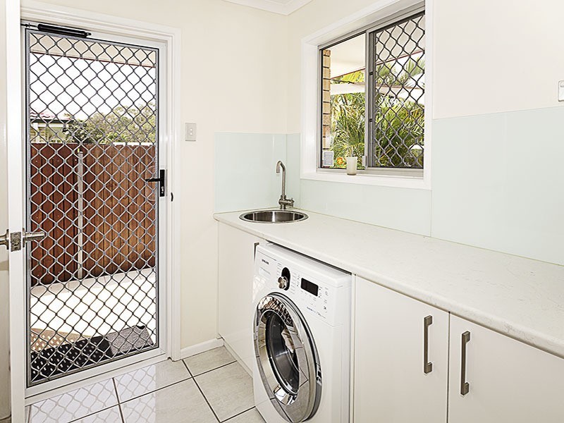 18 DUKE STREET, Clontarf QLD 4019