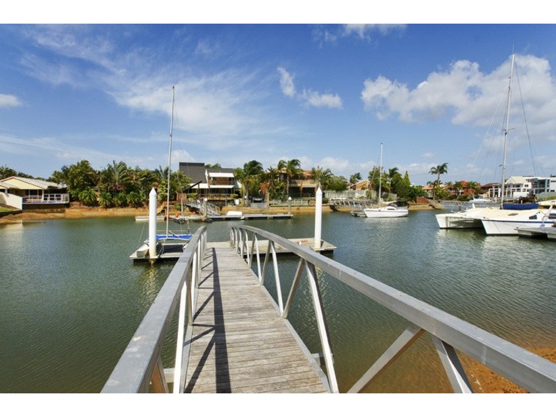 3 SVERIGE CRT, Newport QLD 4020