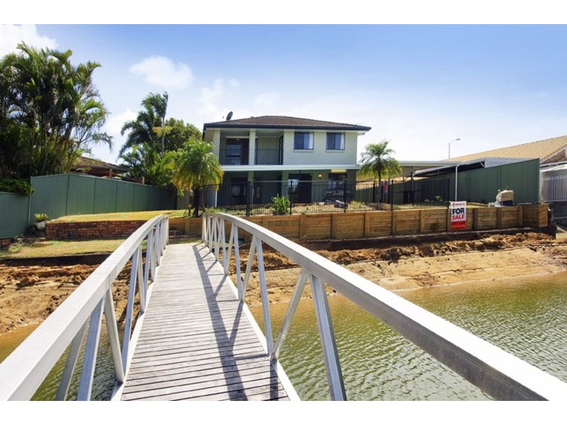 3 SVERIGE CRT, Newport QLD 4020