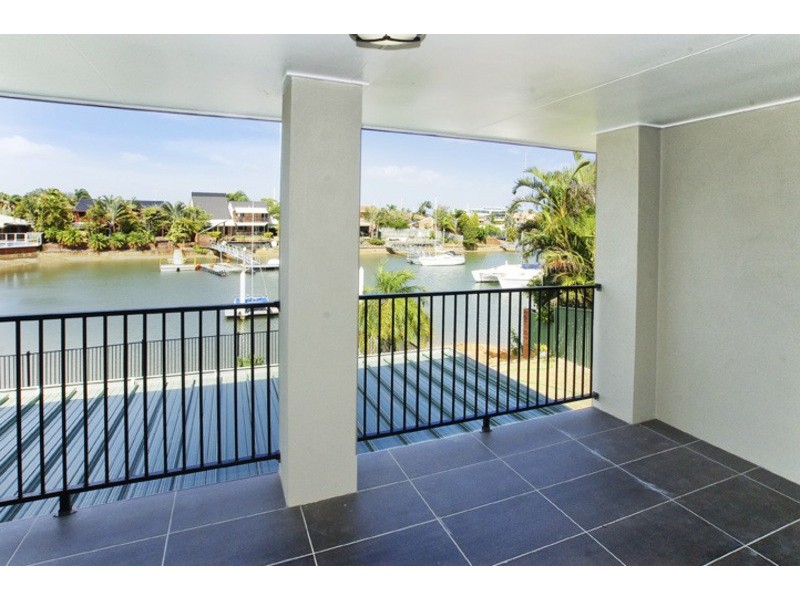 3 SVERIGE CRT, Newport QLD 4020