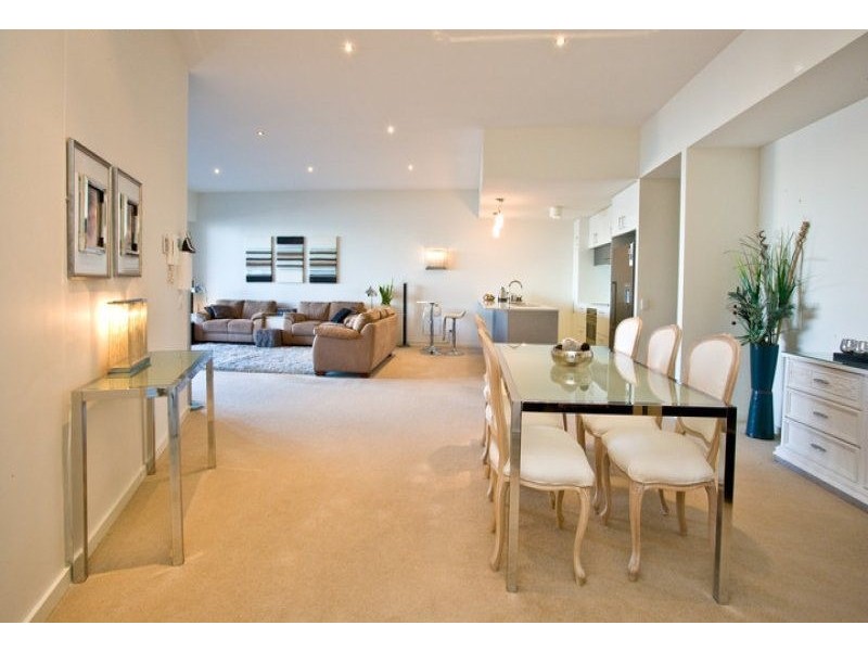 10/146 PRINCE EDWARD PARADE, Scarborough QLD 4020