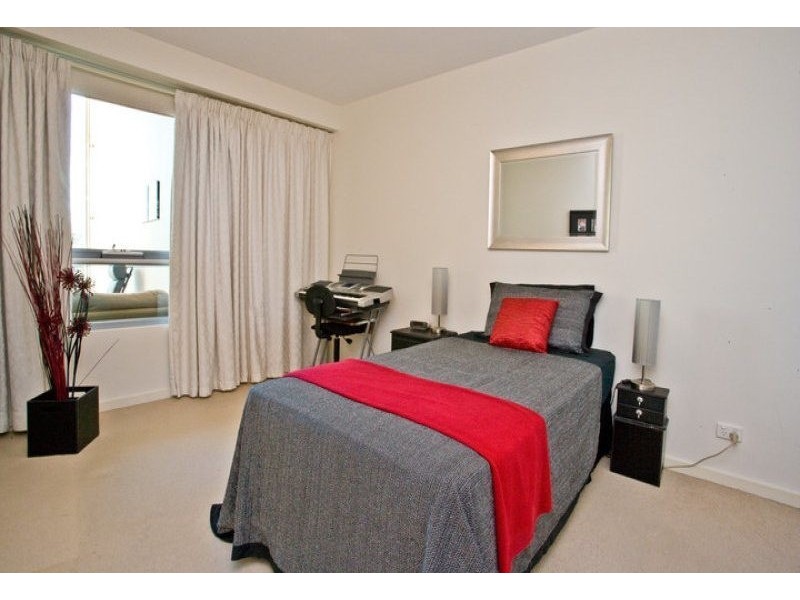 10/146 PRINCE EDWARD PARADE, Scarborough QLD 4020