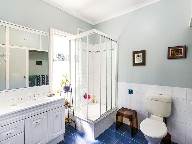 27 ELLEN STREET, Woody Point QLD 4019