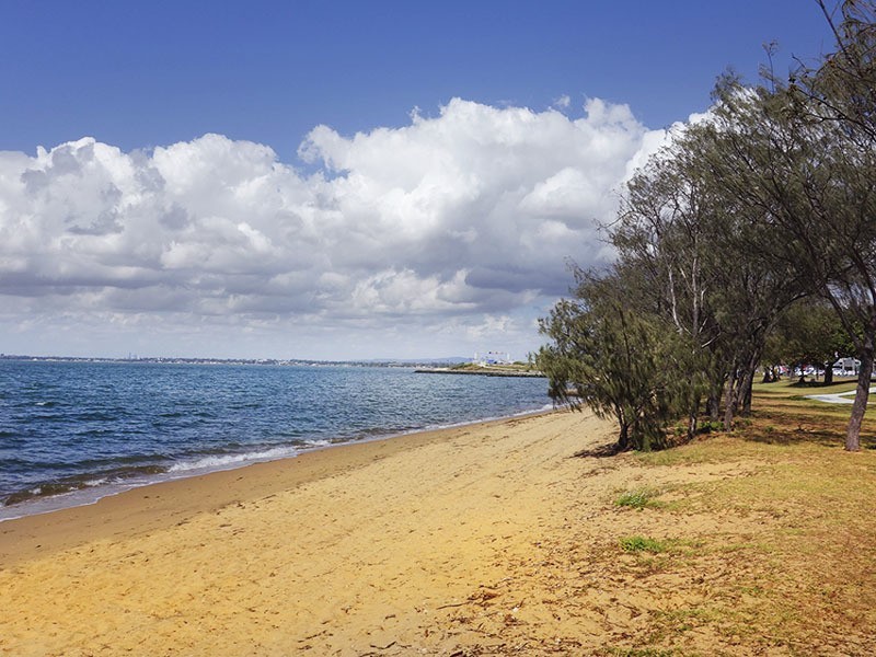 76 HORNIBROOK ESPLANADE, Clontarf QLD 4019