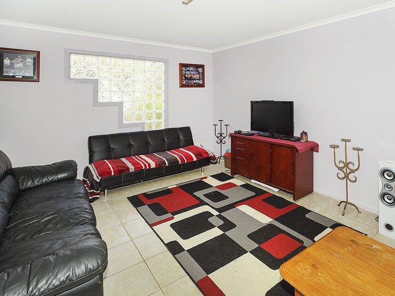 76 HORNIBROOK ESPLANADE, Clontarf QLD 4019