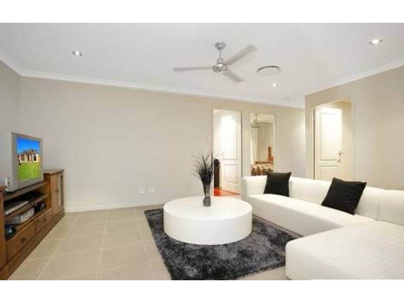 33  TRANQUILITY DRIVE, Rothwell QLD 4022