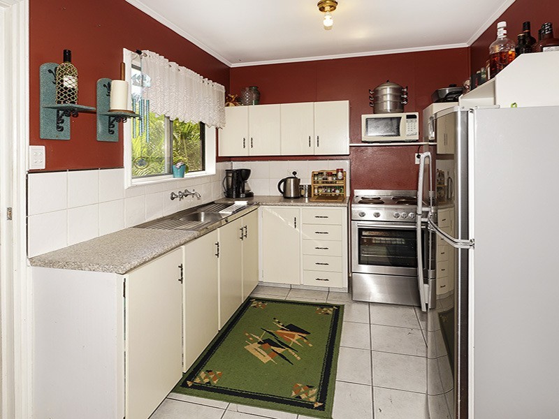 42 LUCAS ST, Scarborough QLD 4020