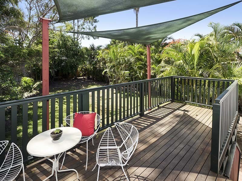 42 LUCAS ST, Scarborough QLD 4020