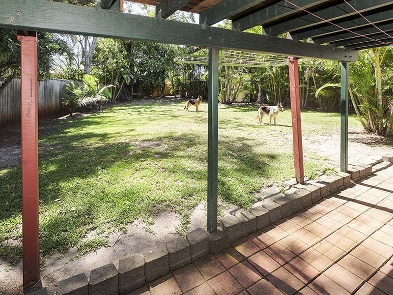 42 LUCAS ST, Scarborough QLD 4020