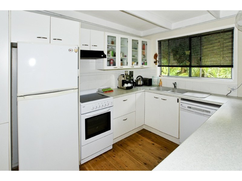 21 GERTRUDE ST, Redcliffe QLD 4020