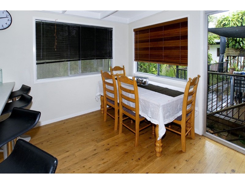 21 GERTRUDE ST, Redcliffe QLD 4020