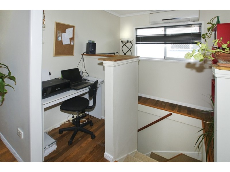 21 GERTRUDE ST, Redcliffe QLD 4020