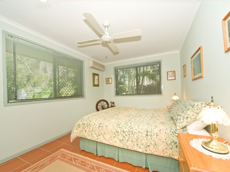 21 BEACON CRESCENT, Newport QLD 4020