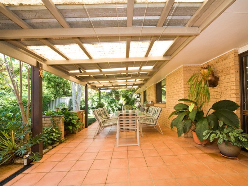 21 BEACON CRESCENT, Newport QLD 4020