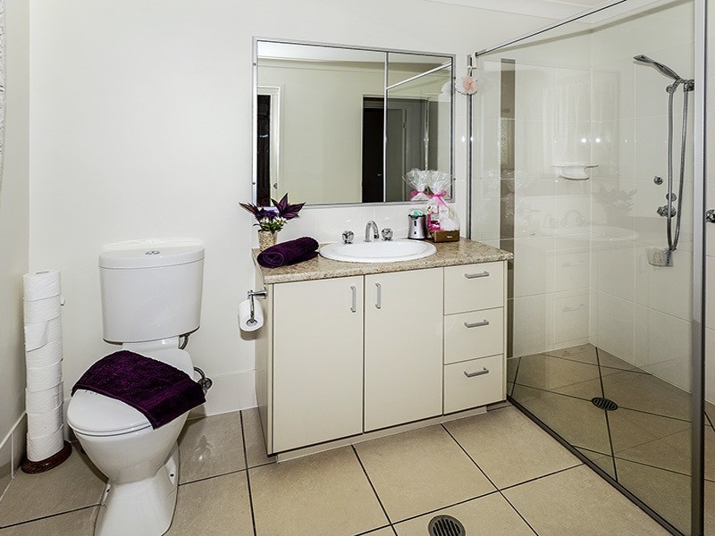 1A  BELLBROOK  COURT, Rothwell QLD 4022