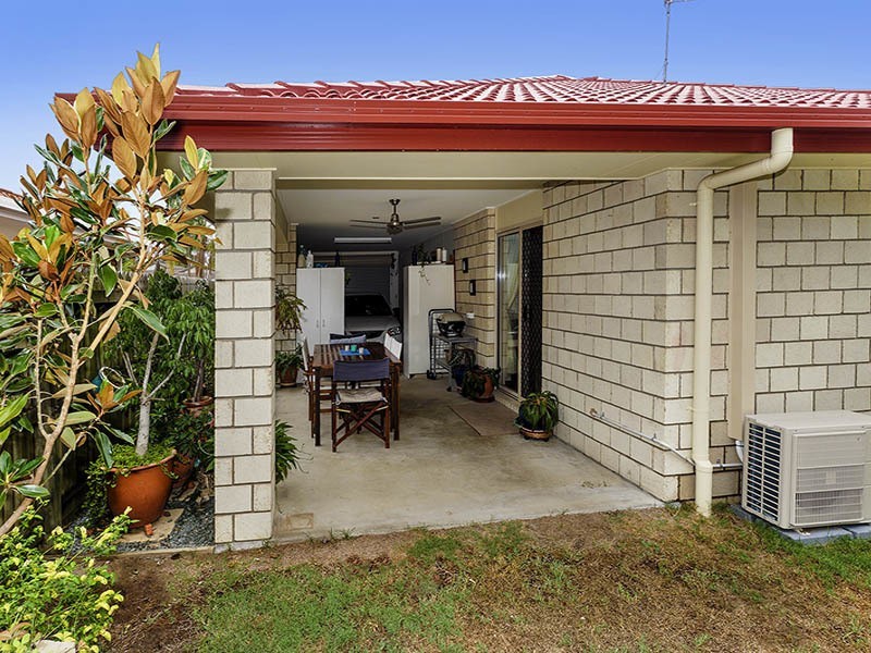 1A  BELLBROOK  COURT, Rothwell QLD 4022