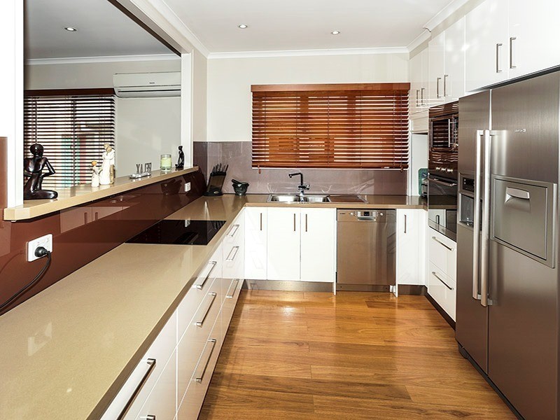 7 BARRON RD, Margate QLD 4019