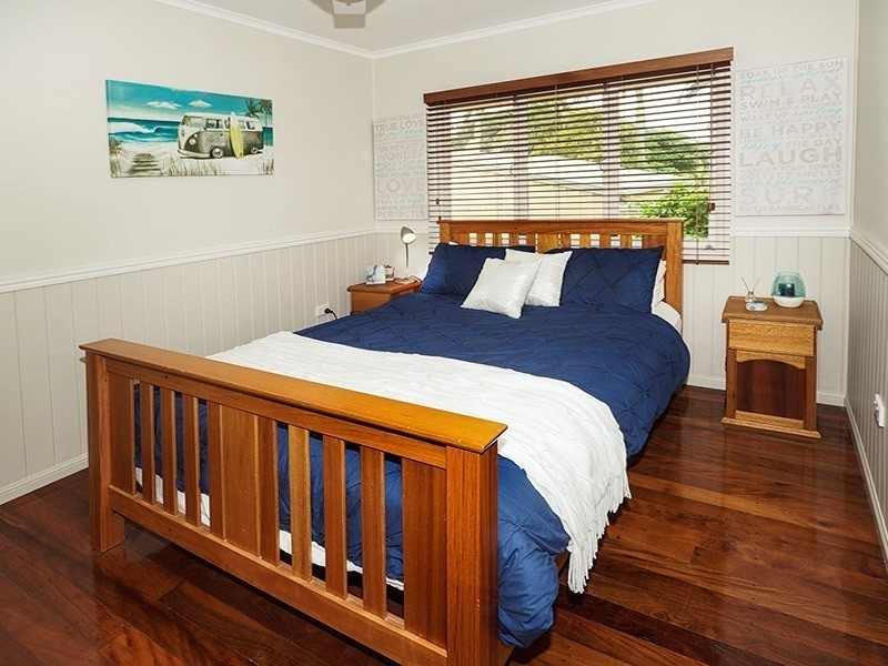 7 BARRON RD, Margate QLD 4019