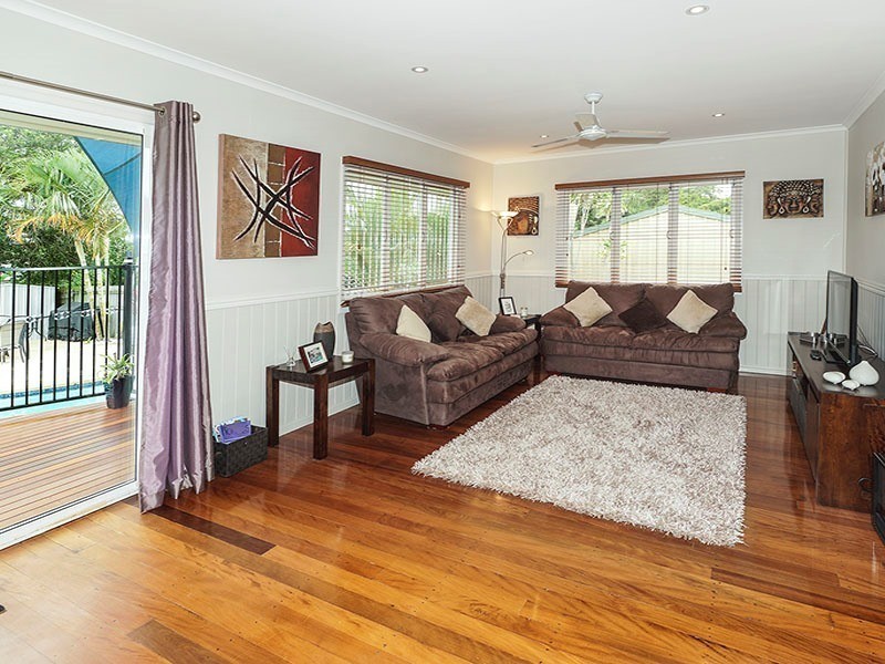7 BARRON RD, Margate QLD 4019