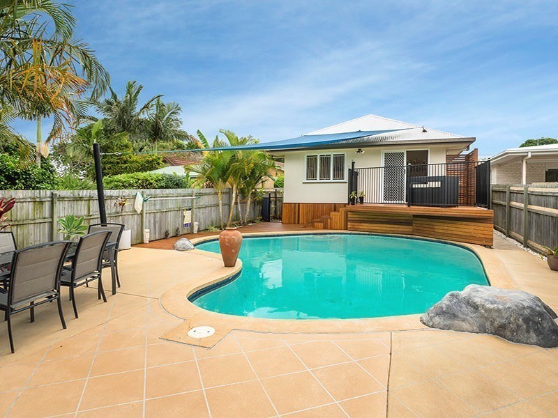7 BARRON RD, Margate QLD 4019