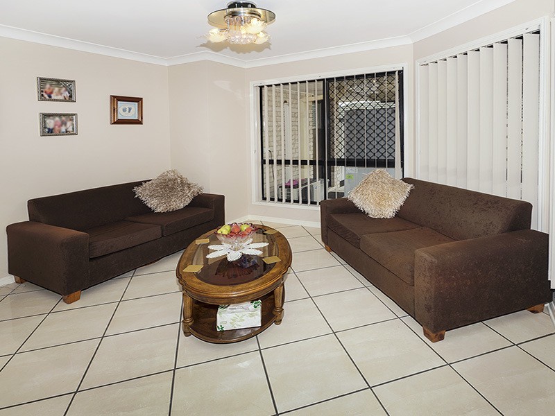 106 MARINER BOULEVARD, Deception Bay QLD 4508
