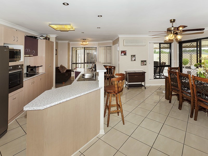 106 MARINER BOULEVARD, Deception Bay QLD 4508