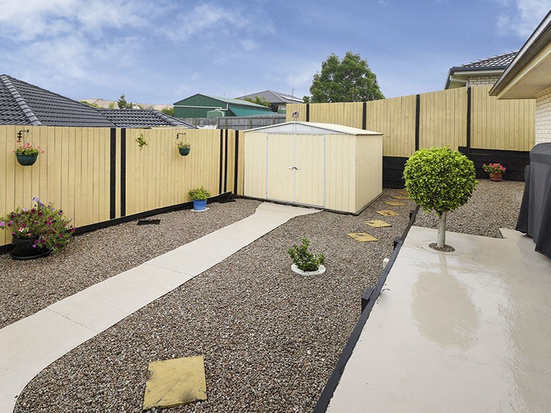 106 MARINER BOULEVARD, Deception Bay QLD 4508