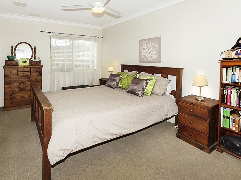 6 ERNEST ST, Woody Point QLD 4019