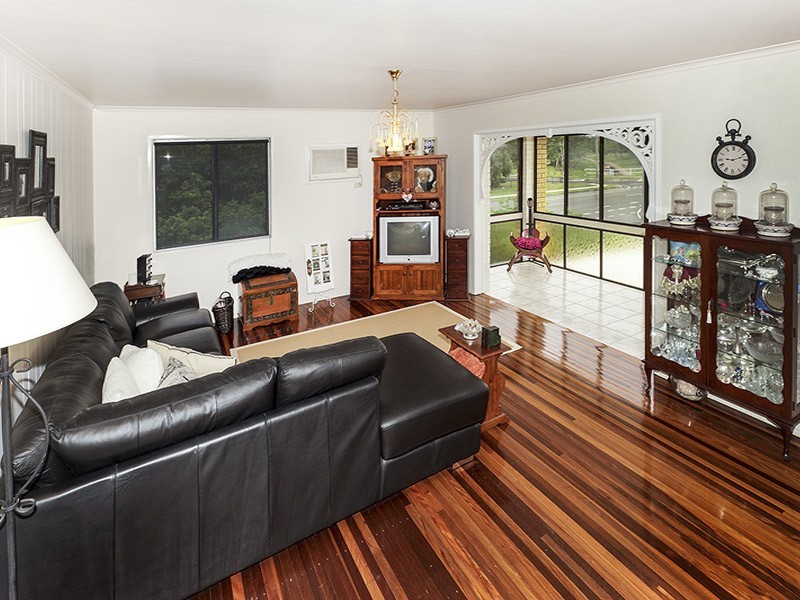 2 CAMELLIA STREET, Clontarf QLD 4019