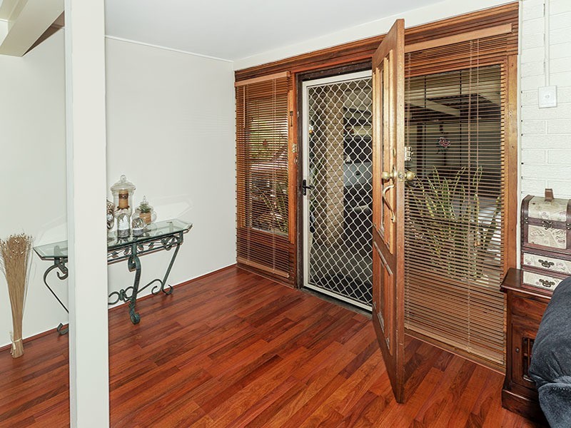 2 CAMELLIA STREET, Clontarf QLD 4019