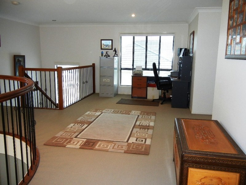 85 MARINER BOULEVARD, Deception Bay QLD 4508