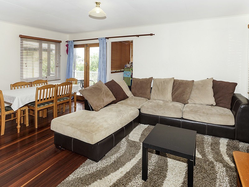37 KNIGHTS TCE, Margate QLD 4019
