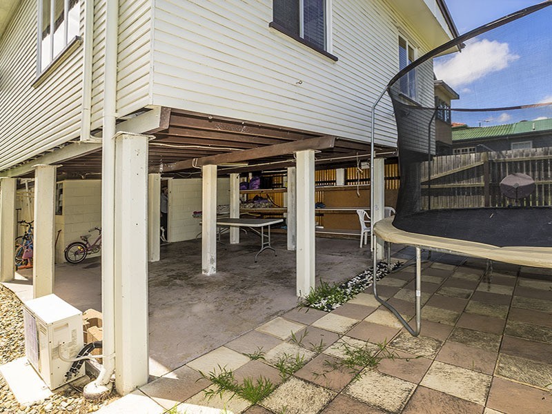 37 KNIGHTS TCE, Margate QLD 4019