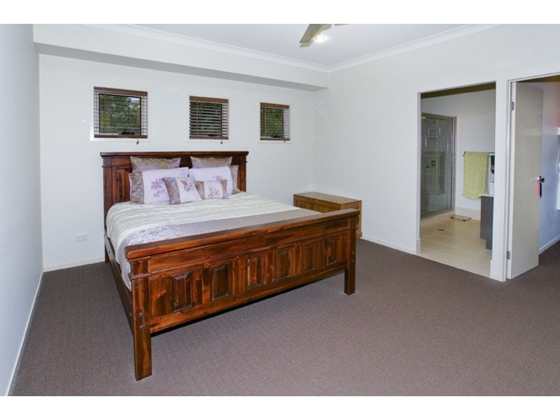 47 DONKIN STREET, Scarborough QLD 4020