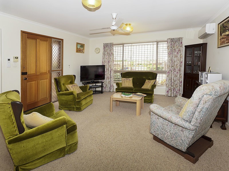 11/2 WATTLE ROAD, Rothwell QLD 4022