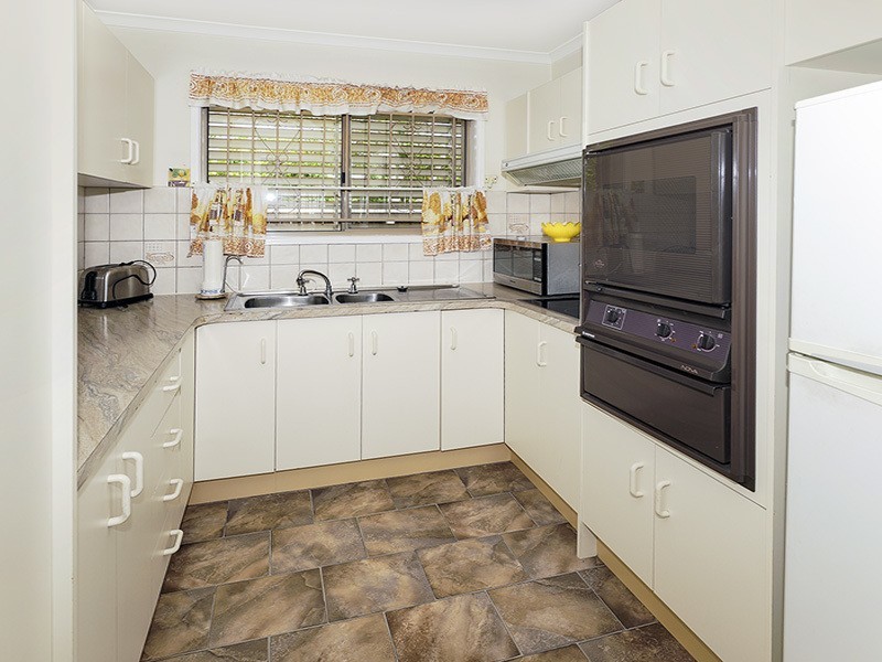 11/2 WATTLE ROAD, Rothwell QLD 4022