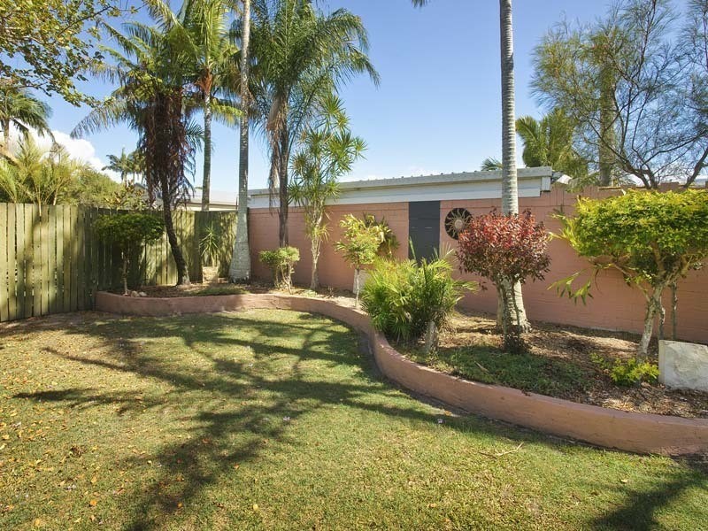 29 ESSEY ST, Clontarf QLD 4019