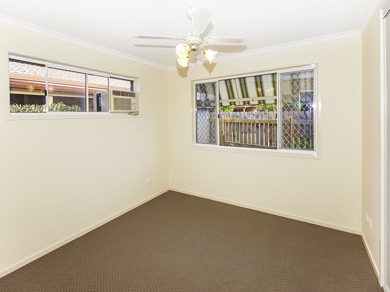 8/2 WATTLE ROAD, Rothwell QLD 4022