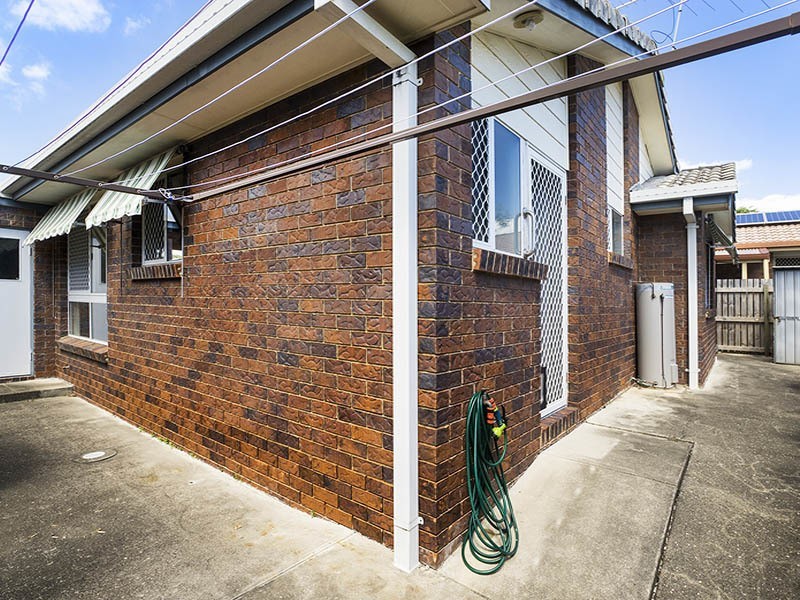 8/2 WATTLE ROAD, Rothwell QLD 4022