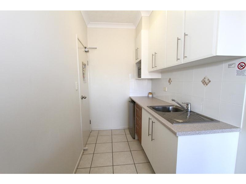 16/41 ANZAC AVE, Redcliffe QLD 4020