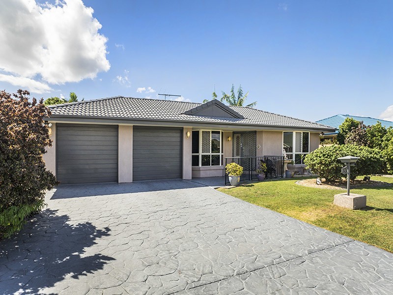 33  XANADU CRES, Rothwell QLD 4022